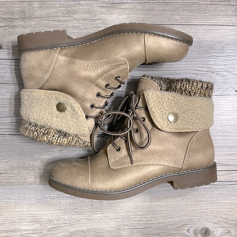 Cliffs Booties 🥾 Size 8